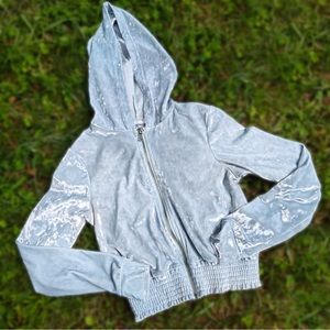 baby blue y2k velvet cropped hoodie